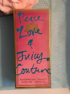 Juicy Couture Peace Love & Juicy - Full Size